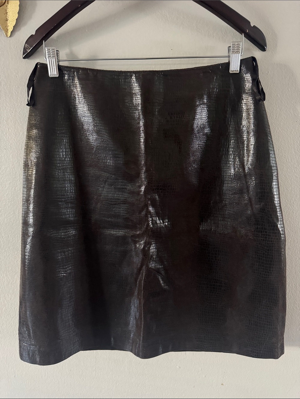 Jones New York Black Faux Croc Mini Skirt